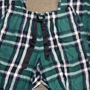 VS Green Plaid Pajama Pants - GUC! $15
